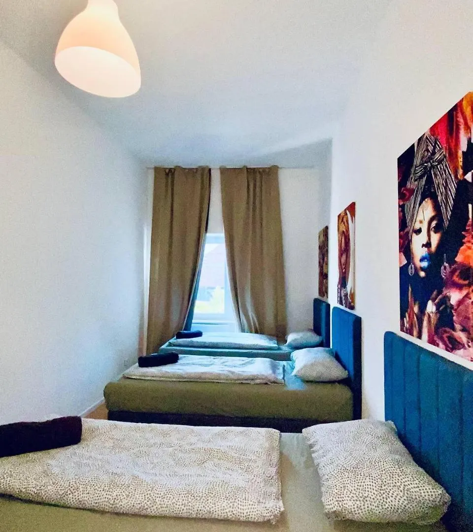 Spacious 4-Bedroom Apartment For Big Groups Vienna 0*,  Austria